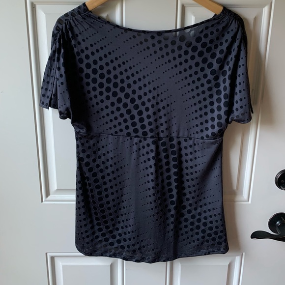Express Blouse - Picture 2 of 4